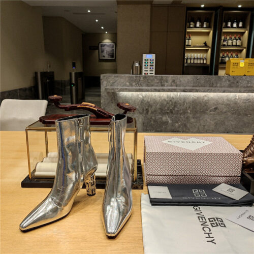 High Quality Luxury Givenchy G Heel Small Square Toe Short Boots