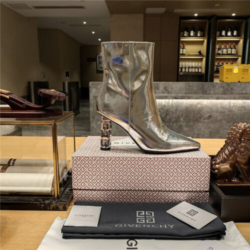 High Quality Luxury Givenchy G Heel Small Square Toe Short Boots product detail