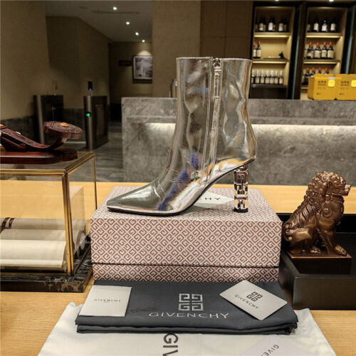 High Quality Luxury Givenchy G Heel Small Square Toe Short Boots product detail