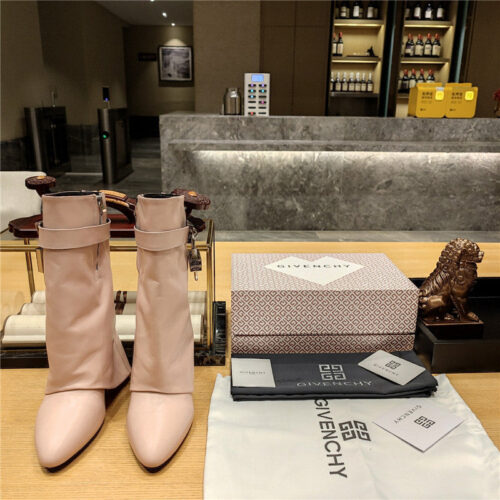 High Quality Luxury Givenchy Cropped Leg Boots product detail