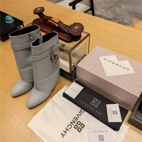High Quality Luxury Givenchy Cropped Leg Boots – Style 69859 product detail