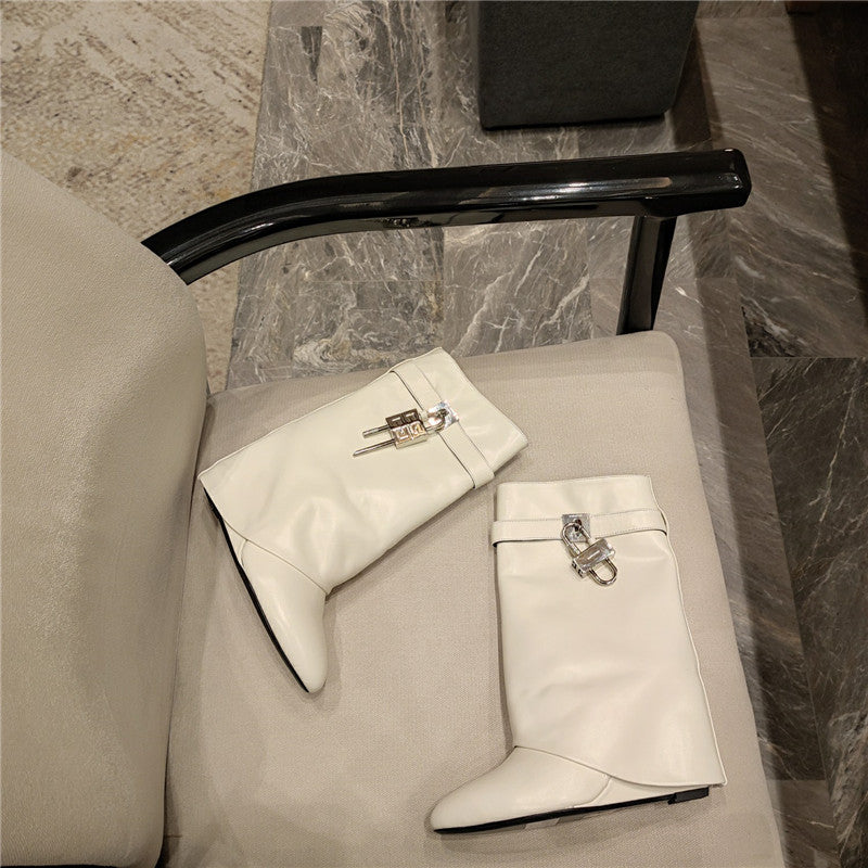 High Quality Luxury Givenchy Cropped Leg Boots – Style 66467 product detail