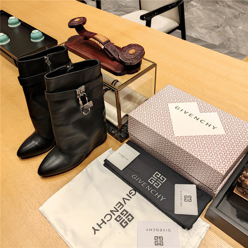 High Quality Luxury Givenchy Cropped Leg Boots – Style 64771 product detail