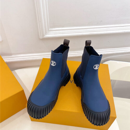 High Quality Luxury Louis Vuitton Chelsea Boots – Style 06755 alternate view