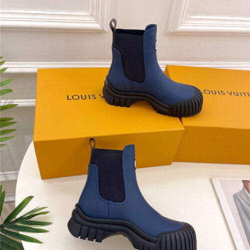 High Quality Luxury Louis Vuitton Chelsea Boots – Style 06755 product detail