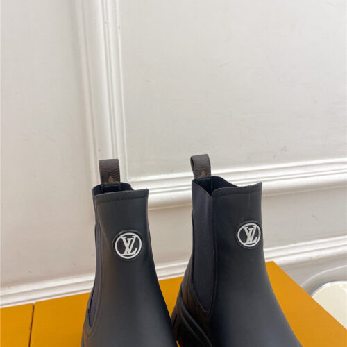 High Quality Luxury Louis Vuitton Chelsea Boots – Style 53635 product detail