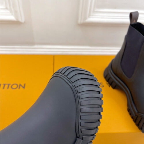 High Quality Luxury Louis Vuitton Chelsea Boots – Style 53635 product detail