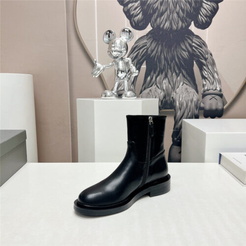 High Quality Luxury Balenciaga Round Toe Buttoned Boots – Style 41539 product detail