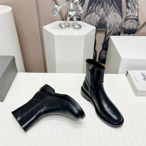 High Quality Luxury Balenciaga Round Toe Buttoned Boots – Style 41539 product detail