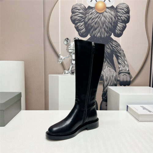High Quality Luxury Balenciaga Round Toe Buttoned Boots – Style 03683 product detail