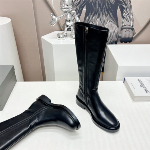 High Quality Luxury Balenciaga Round Toe Buttoned Boots – Style 03683 product detail