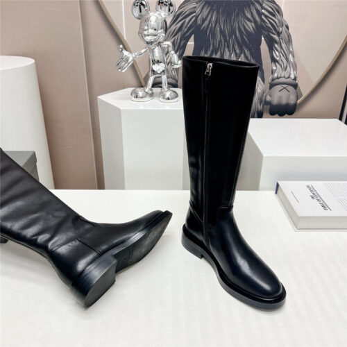 High Quality Luxury Balenciaga Round Toe Buttoned Boots – Style 03683 product detail