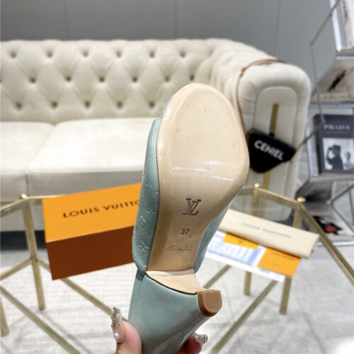 High Quality Luxury Louis Vuitton High Heel Popular Small Slippers – Style 18435 product detail