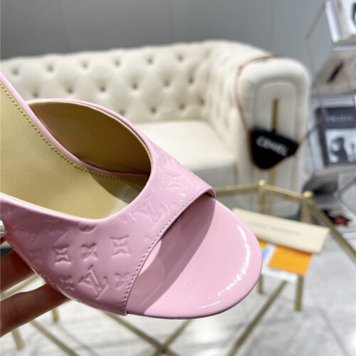 High Quality Luxury Louis Vuitton High Heel Popular Small Slippers product detail