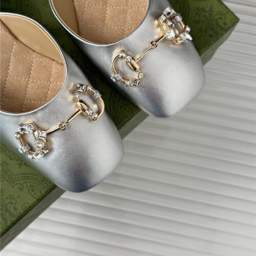 High Quality Luxury Gucci New Horsebit Toe Thick Heel Half Slippers – Style 05747 product detail