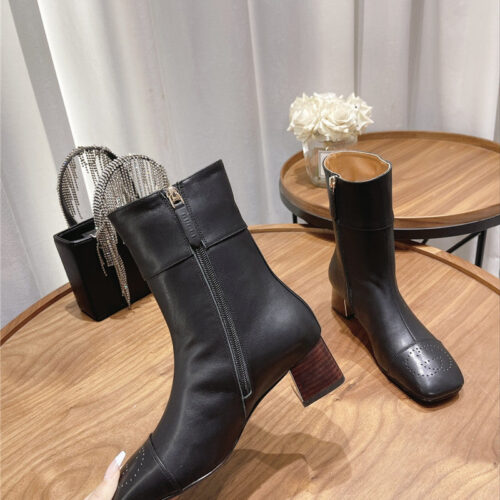 High Quality Luxury Gucci Side Buckle Ankle Boots – Style 32691 product detail