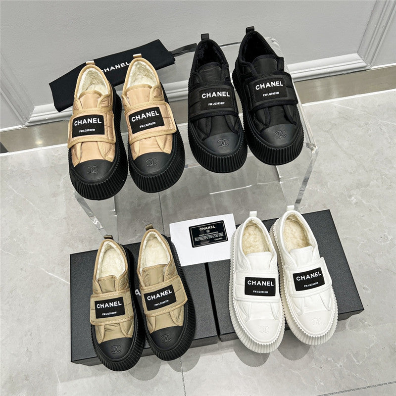 High Quality Luxury Chanel New Casual Sports Style Bread Shoes – Style 06630 product detail