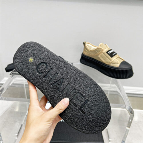 High Quality Luxury Chanel New Casual Sports Style Bread Shoes product detail