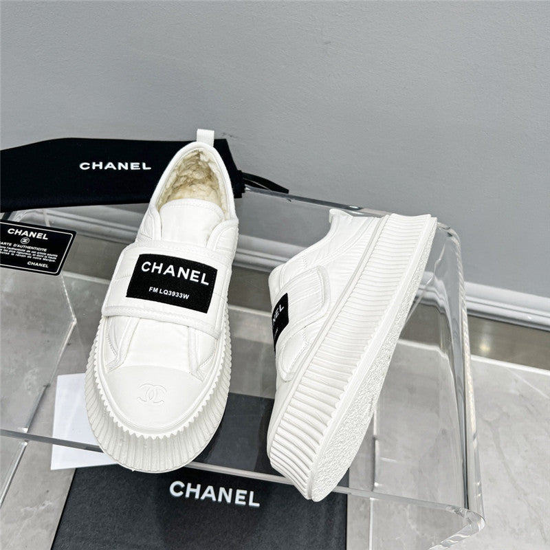 High Quality Luxury Chanel New Casual Sports Style Bread Shoes – Style 36006 product detail