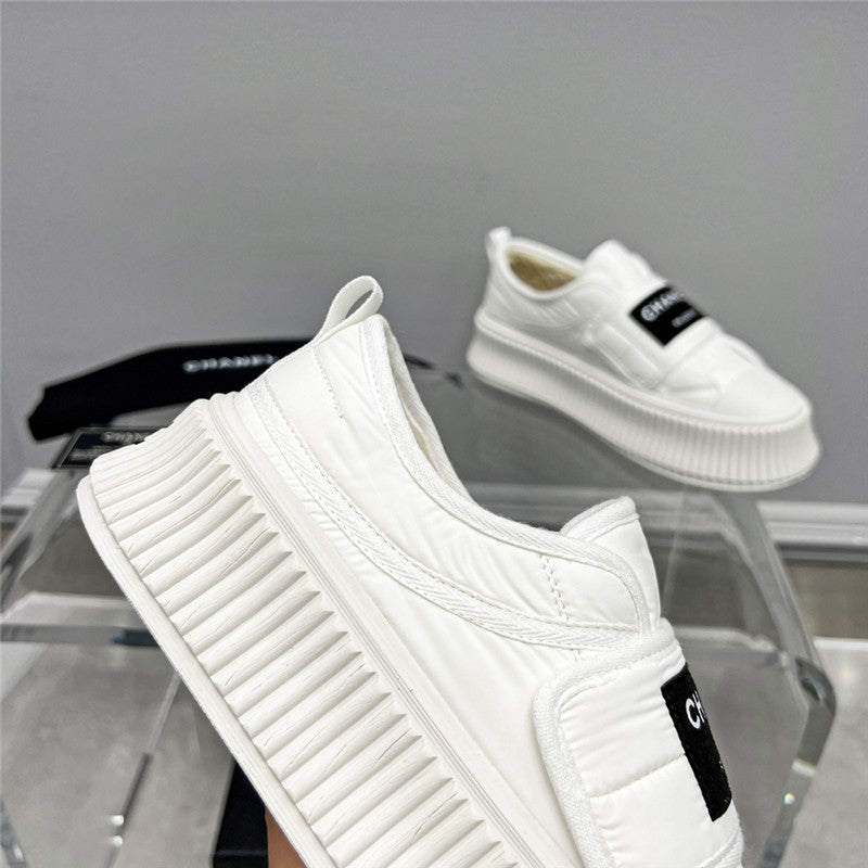High Quality Luxury Chanel New Casual Sports Style Bread Shoes – Style 36006 product detail