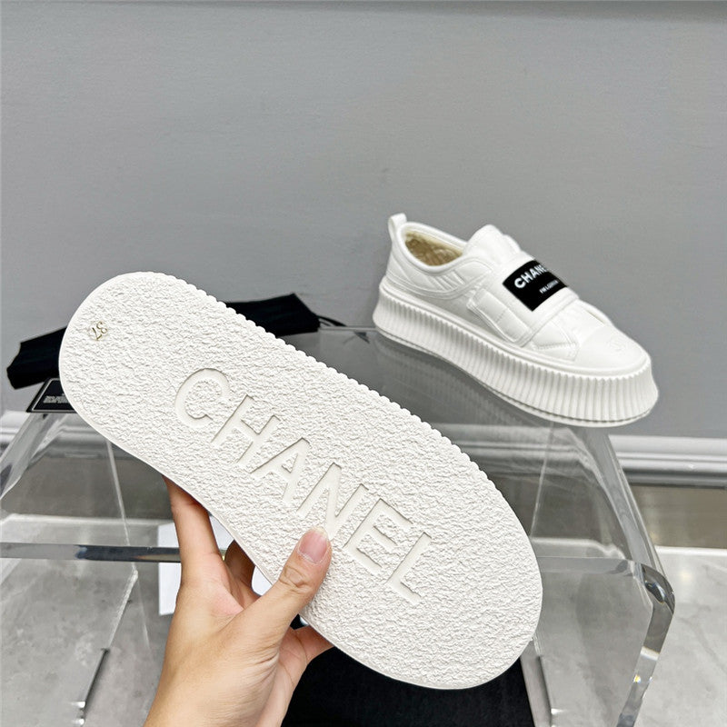 High Quality Luxury Chanel New Casual Sports Style Bread Shoes – Style 36006 product detail
