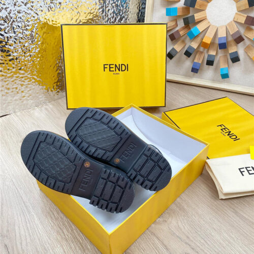 High Quality Luxury Fendi Fly Knit Stitching Fashionable Martin Boots – Style 60275 product detail