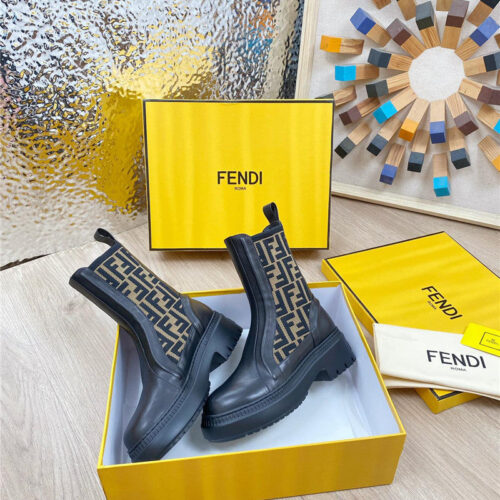 High Quality Luxury Fendi Fly Knit Stitching Fashionable Martin Boots – Style 43315 product detail