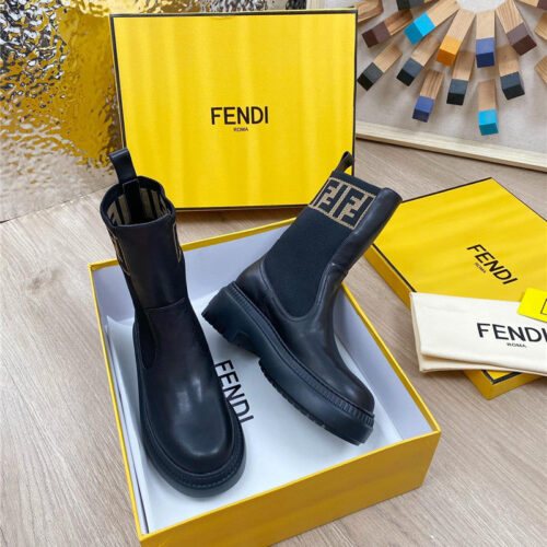 High Quality Luxury Fendi Fly Knit Stitching Fashionable Martin Boots