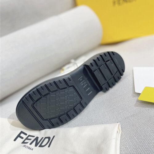 High Quality Luxury Fendi Retro British Style Martin Boots product detail