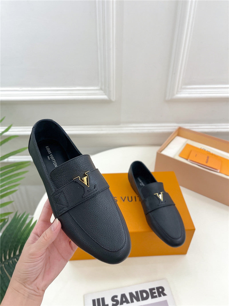 High Quality Luxury Louis Vuitton New Flat Loafers product detail