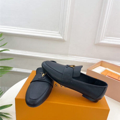 High Quality Luxury Louis Vuitton New Flat Loafers product detail