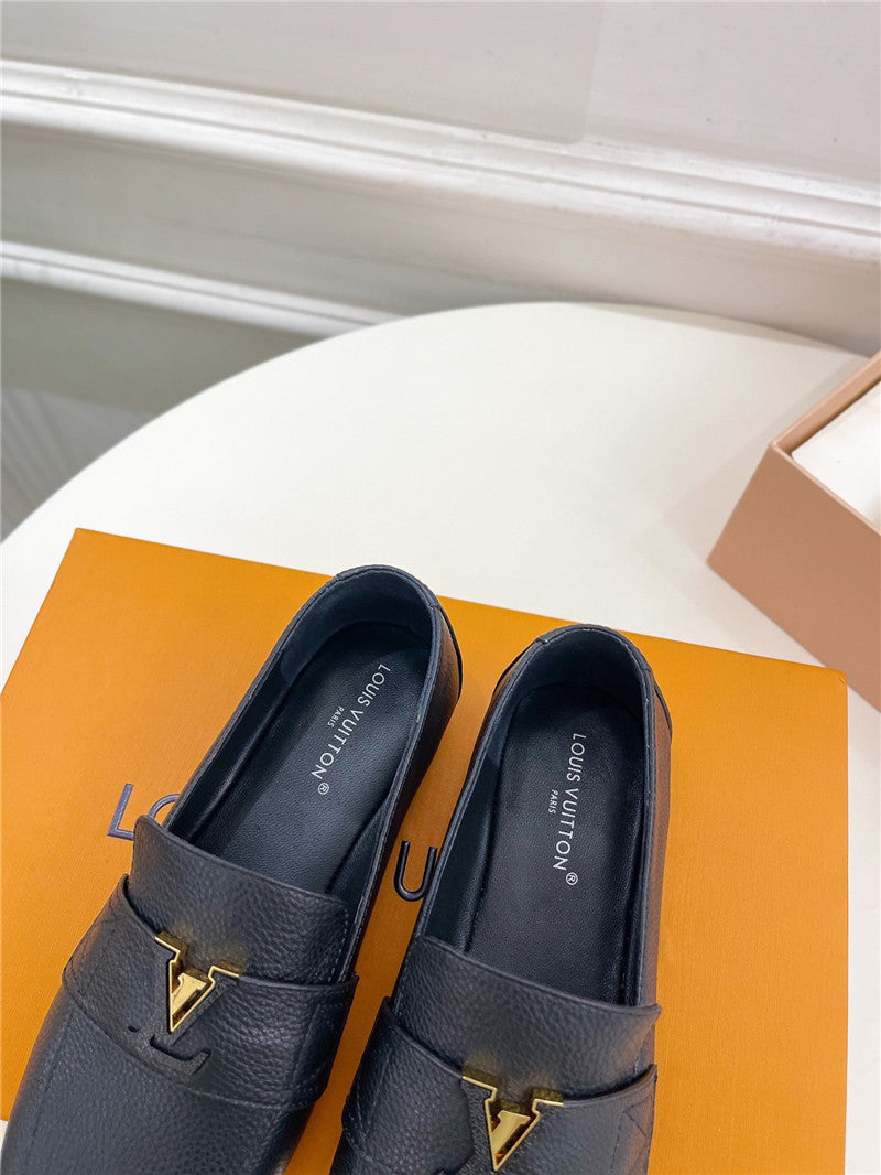 High Quality Luxury Louis Vuitton New Flat Loafers product detail