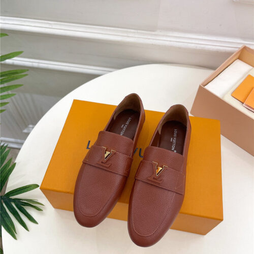 High Quality Luxury Louis Vuitton New Flat Loafers – Style 87779