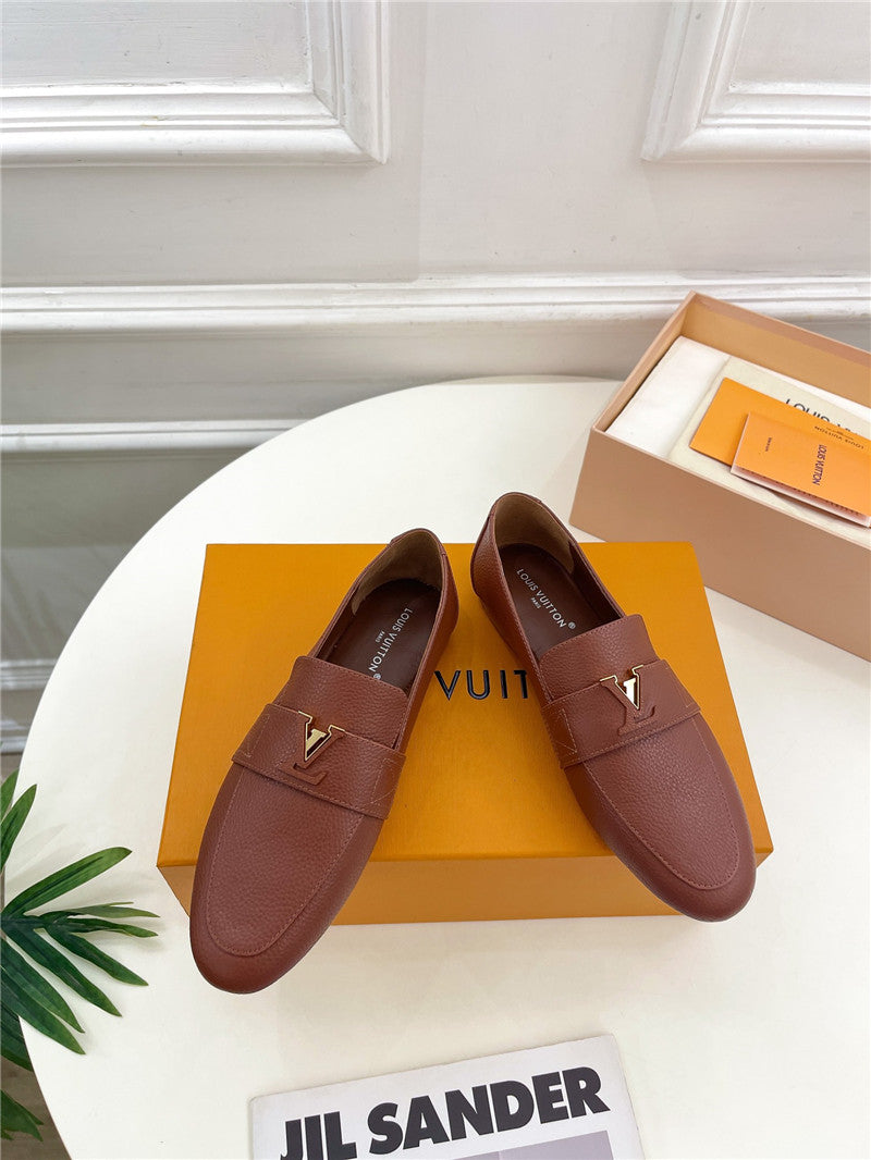 High Quality Luxury Louis Vuitton New Flat Loafers – Style 87779 product detail