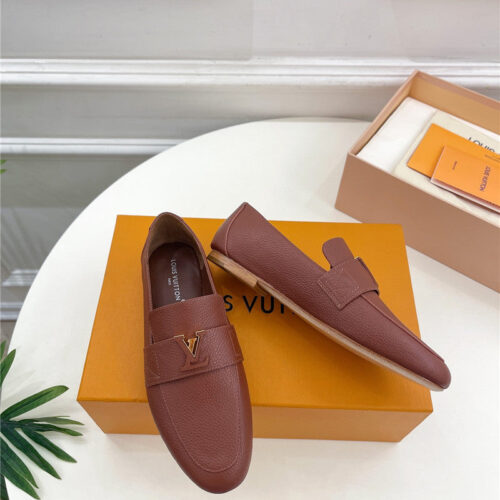 High Quality Luxury Louis Vuitton New Flat Loafers – Style 87779 product detail