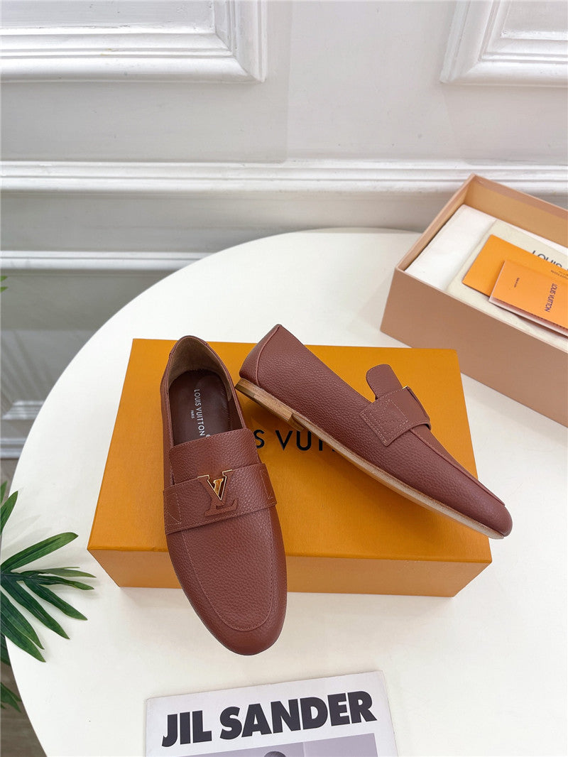 High Quality Luxury Louis Vuitton New Flat Loafers – Style 87779 product detail