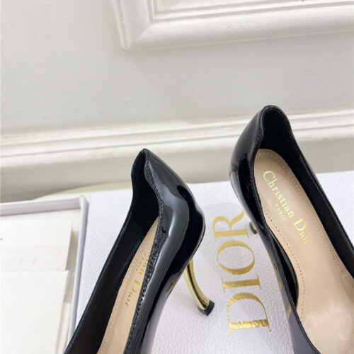 High Quality Luxury Dior New Metal Heels product detail