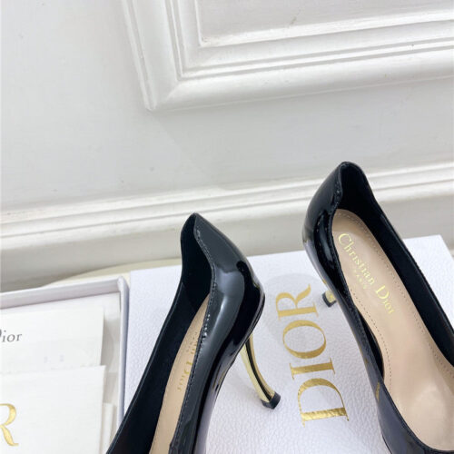 High Quality Luxury Dior New Metal Heels – Style 62246 product detail