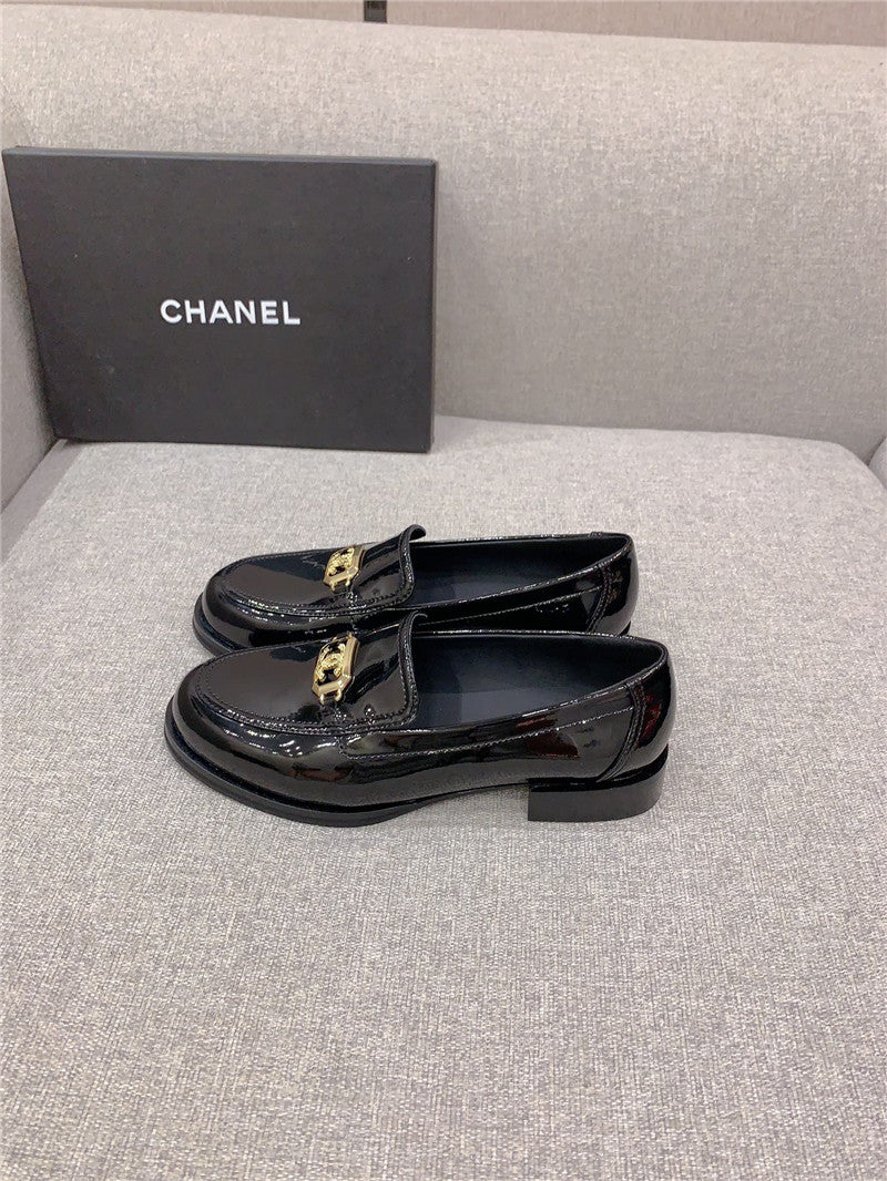 High Quality Luxury Chanel New Flat Loafers – Style 58470 product detail
