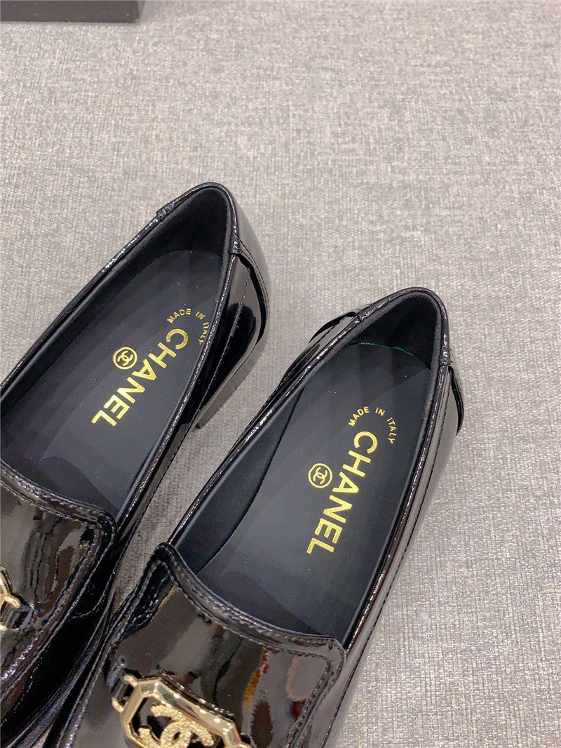 High Quality Luxury Chanel New Flat Loafers – Style 58470 product detail