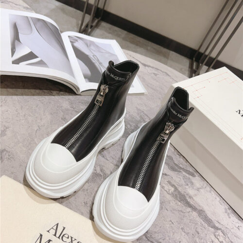 High Quality Luxury Alexander McQueen Front Zip Booties