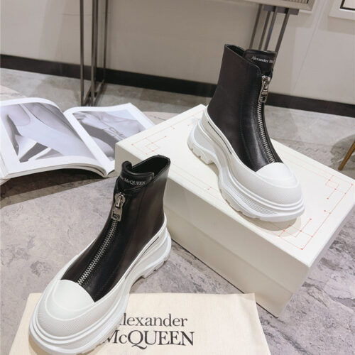 High Quality Luxury Alexander McQueen Front Zip Booties product detail