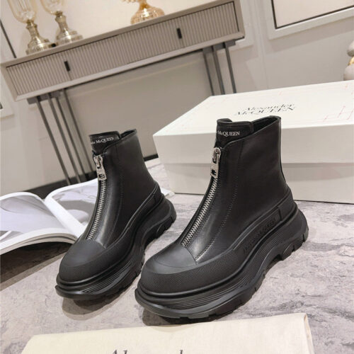 High Quality Luxury Alexander McQueen Front Zip Booties – Style 88643