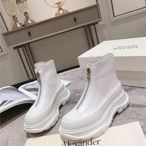 High Quality Luxury Alexander McQueen Front Zip Booties – Style 21411