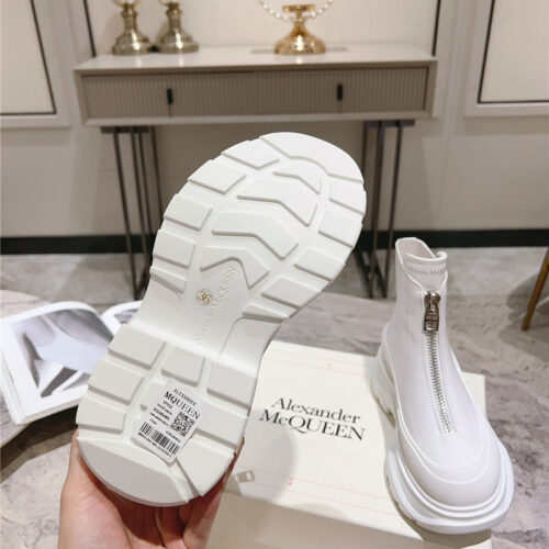 High Quality Luxury Alexander McQueen Front Zip Booties – Style 21411 product detail