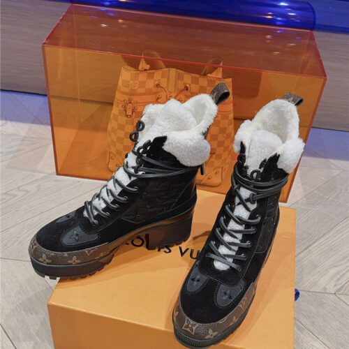 High Quality Luxury Louis Vuitton Classic High Heel Martin Boots – Style 79011