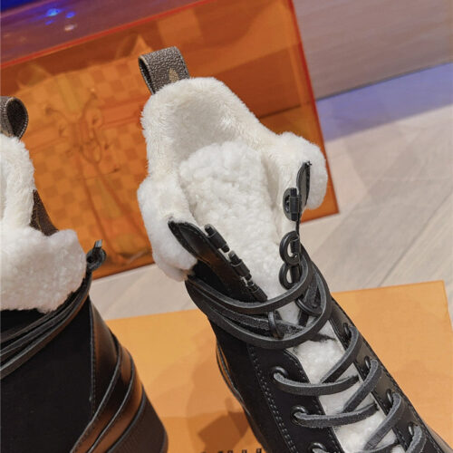 High Quality Luxury Louis Vuitton Classic High Heel Martin Boots – Style 08387 product detail