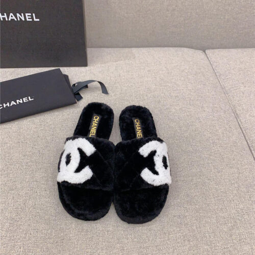 High Quality Luxury Chanel New Thick Sole Fur Slippers – Style 17670 product detail