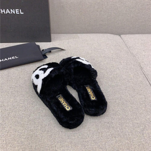 High Quality Luxury Chanel New Thick Sole Fur Slippers – Style 17670 product detail
