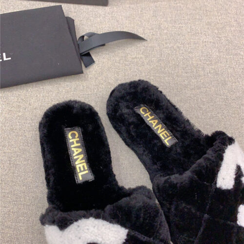 High Quality Luxury Chanel New Thick Sole Fur Slippers – Style 17670 product detail
